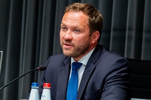 Tsahkna: Rusya, Ukraynalı çocukları silah olarak kullanıyor