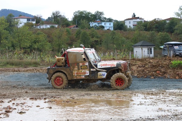 18. Karadeniz Off road Kupası 5. Ayak Yarışları Ünye’de gerçekleşti