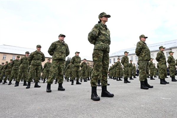 Hırvatistan’da zorunlu askerlik yeniden getirildi
