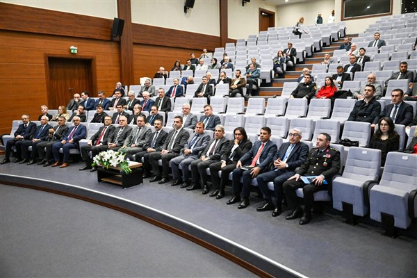 Kocaeli’nde Bağımlılıkla Mücadele İl Koordinasyon Kurulu Toplantısı yapıldı