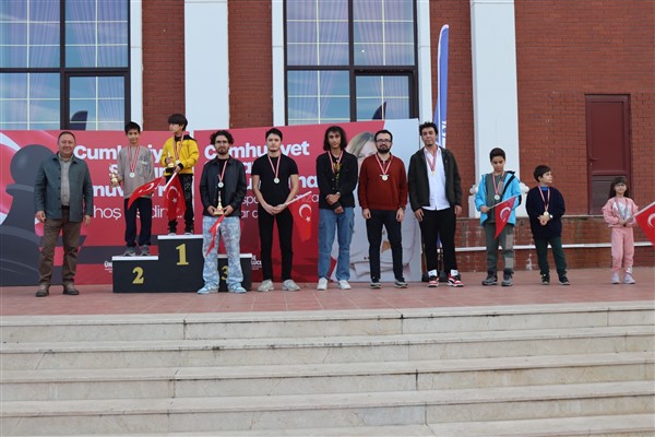 Cumhuriyet Satranç Turnuvası sona erdi
