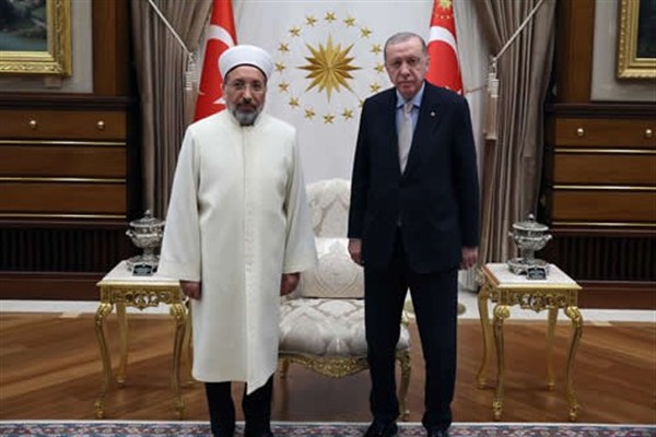 Cumhurbaşkanı Erdoğan, Diyanet İşleri Başkanı Arpaguş ile görüştü
