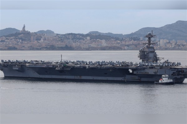 Maduro, ABD’nin en büyük savaş gemisini konuşlandırarak ‘savaş uydurduğunu’ söyledi