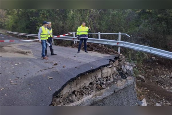 Bulgaristan’ın bazı bölgeleri için ani sel uyarıları bugün de devam ediyor