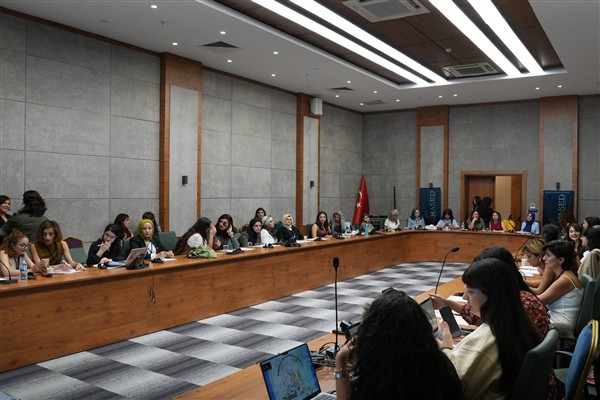 Diyarbakır’da Görsel Sanatlarda Kadın Çalıştayı