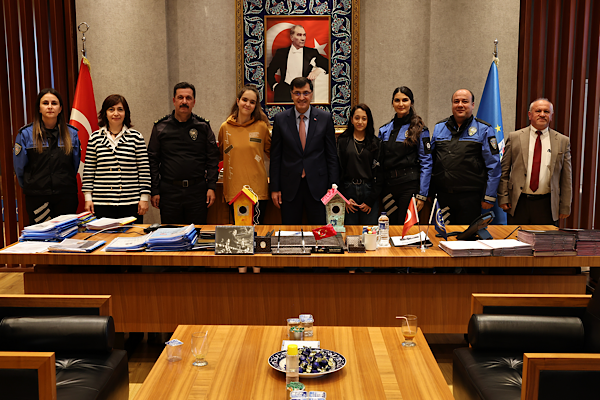 Kahveci, özel eğitim öğrencileri ile buluştu