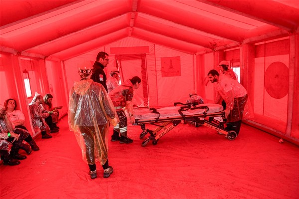 Sağlıkçıları İzmir’de buluştu