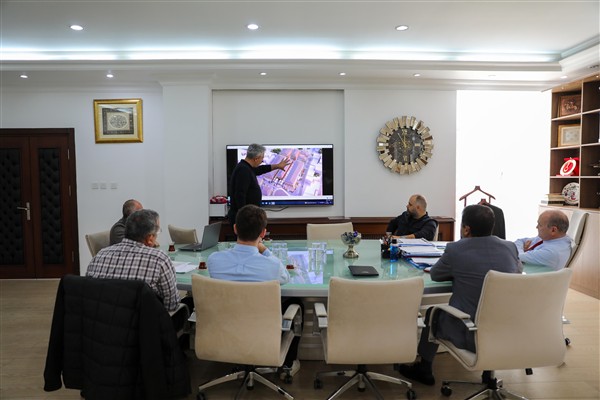 Başkan Özlü: Düzce’nin estetik ve işlevsel bir yapı kazanacağı dönüşüm süreci yürüteceğiz