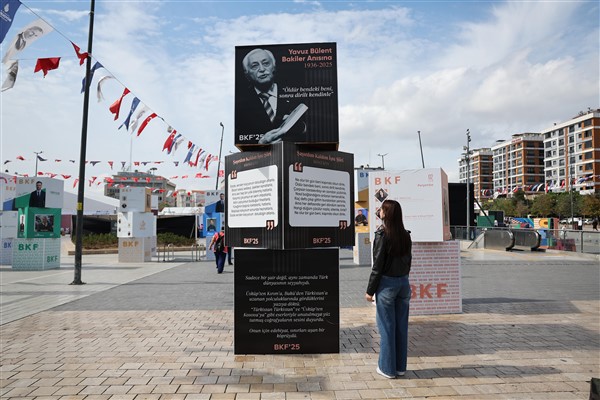 Yavuz Bülent Bakiler’in adı BKF’de yaşatılıyor