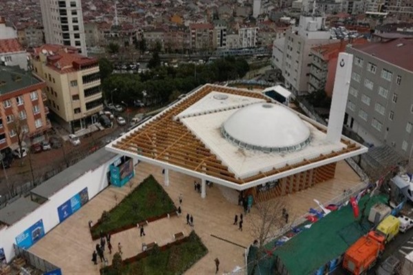 İBB, cami ve cemevlerine inşa ve bakım çalışmalarını sürdürdüyor