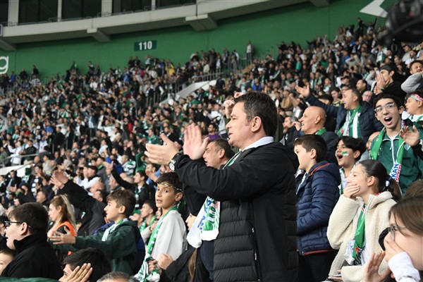 Osmangazi Belediyesi’nden Bursaspor’a taraftar desteği