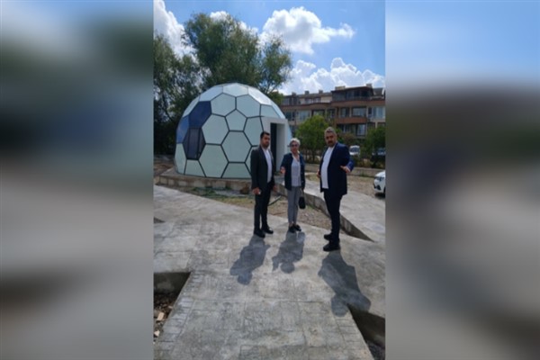 İzmit’in Gençlik ve Teknoloji Üssü Tekno Garaj’da çalışmalar sürüyor