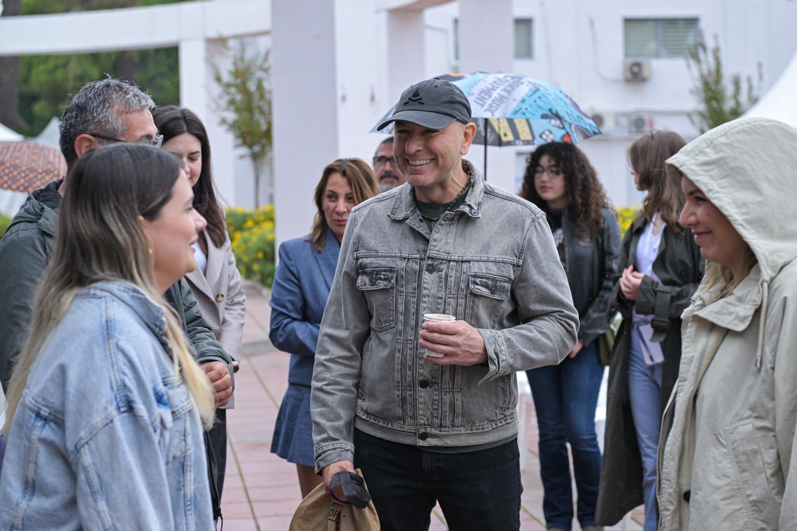 Demir Demirkan 6. İzmir Kitap Fuarı’nda kitabını tanıttı