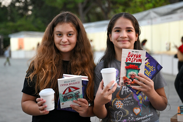 Bornova’da Kitap Günleri devam ediyor