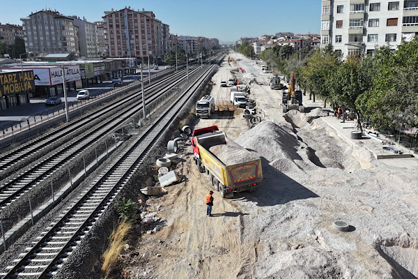 KONYARAY Banliyö Hattı’nda çalışmalar hızla ilerliyor