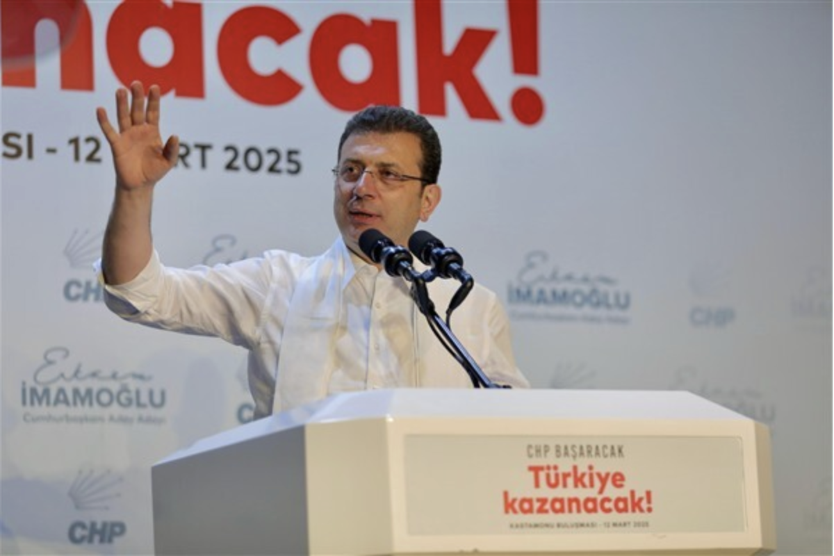 İmamoğlu’nun suç duyuruları savcılıklarda bekliyor