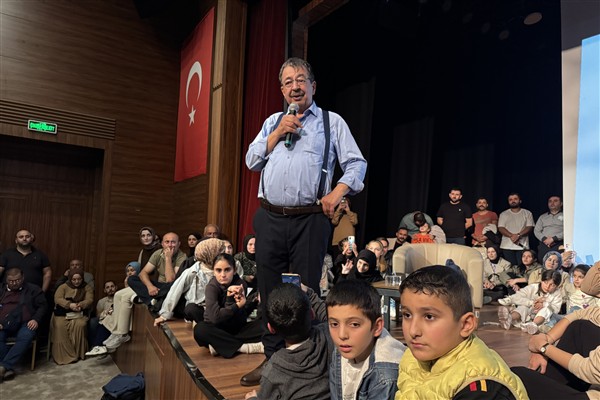 Yazar Hayati İnanç, Esenyurtlularla buluştu