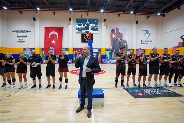 Atatürk Kupası Voleybol Turnuvası başladı