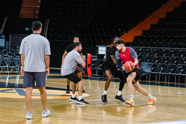 MSK Erkek Basketbol Takımı’ndan Aliağa Petkim maçı hazırlıkları