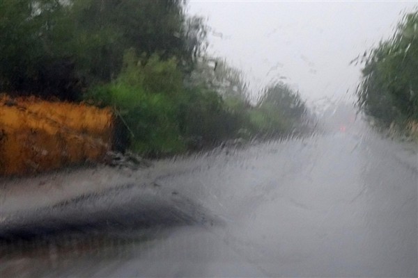 Bulgaristan’da sağanak yağış etkili oluyor