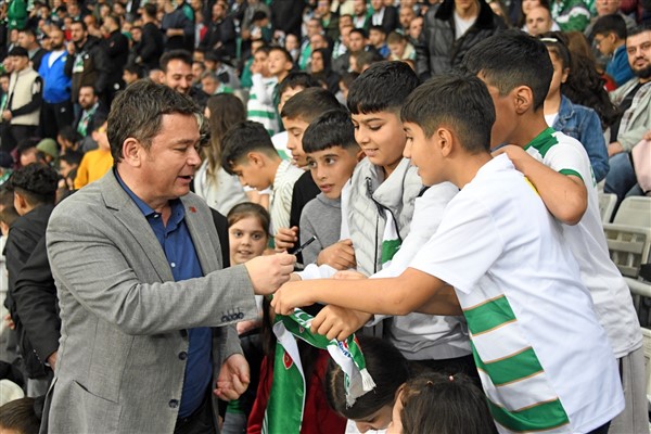 Osmangazi Belediyesi’ndenn Bursaspor’a destek