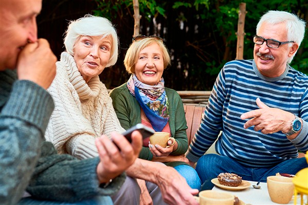 Yunanistan, düşük gelirli emeklilere 250 Euro ikramiye verecek