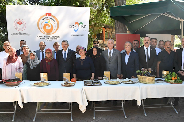Konyaaltı’nda coğrafi işaretli ürünler tanıtıldı
