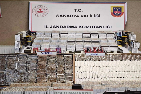 Sakarya’da uyuşturucu ve kaçak tütün operasyonu