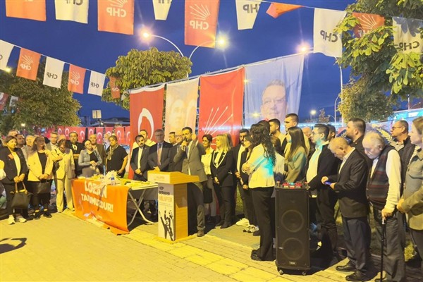 CHP Nilüfer İlçe Başkanlığı’nda mazbata töreni