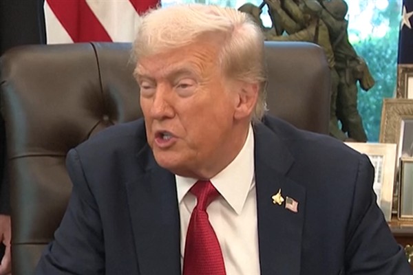 Trump, olağanüstü hal yasasını yürürlüğe koymakla tehdit