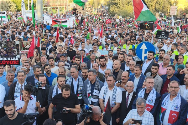 Şanlıurfa’da Gazze için yürüyüş düzenlendi