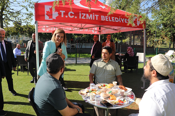 Hürriyet, din görevlilerini ağırladı