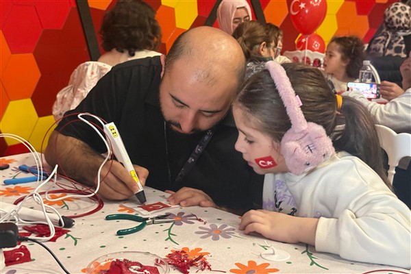 Karabük’te “Cumhuriyet Bayramı Aile Atölyesi” düzenlendi