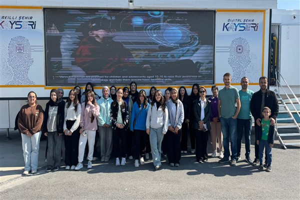 Kayseri Büyükşehir Belediyesi, Dünya Kız Çocukları Günü’nde etkinlik düzenledi