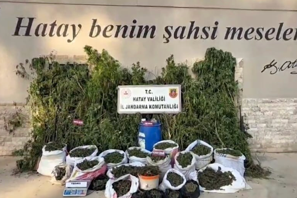 Antakya’da uyuşturucu operasyonu