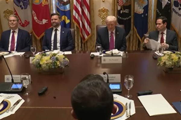 Zelenski, Trump görüşmesinden Tomahawk füzeleri konusunda eli boş dönmüş gibi gözüküyor