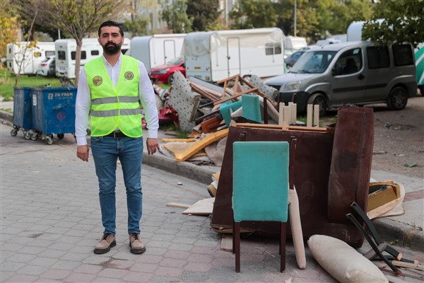 Buca Belediyesi mobilya atıkları için vatandaşlara çağrıda bulundu