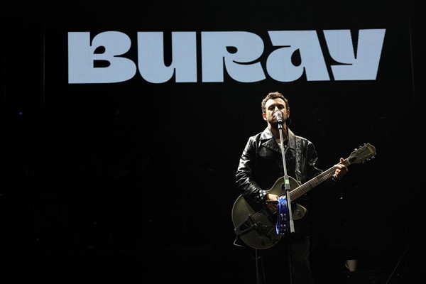 Bursa’da Buray’la ‘Cumhuriyet’ coşkusu