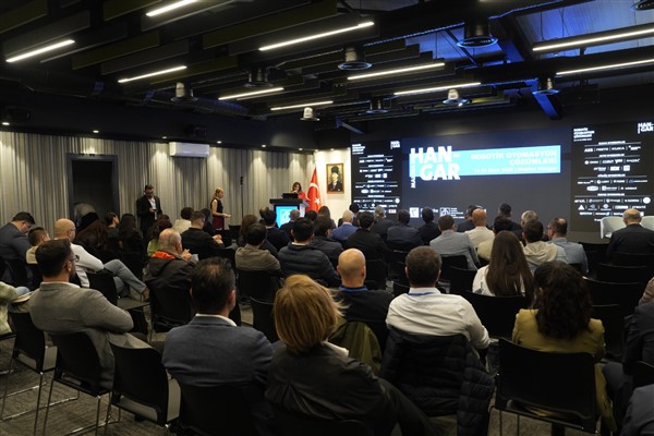 Kartal’da Robotik Otomasyon Çözümleri Zirvesi başladı