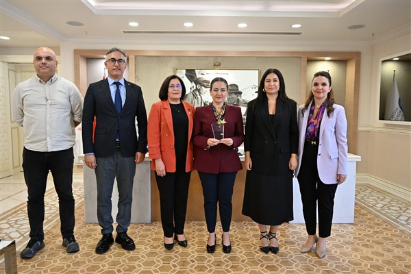 Sağlıklı Kentler Birliği’nden Antalya Büyükşehir’e çevre ödülü