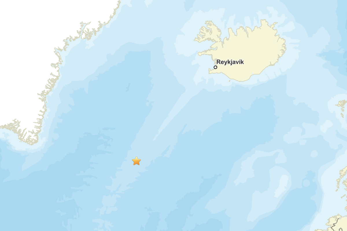 Reykjanes Sırtı’nda  deprem