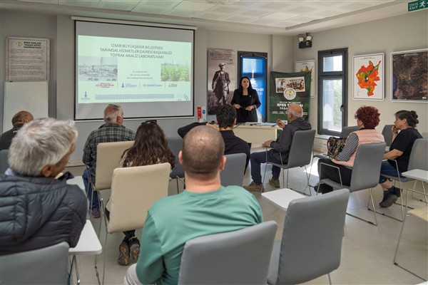 İzmir’de toprak analizi eğitimleri başladı