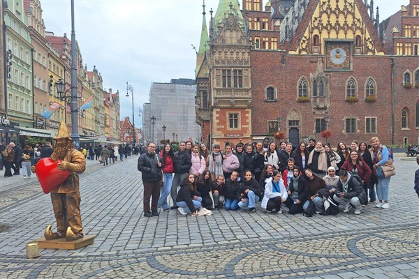 Nilüferli çocuklar Polonya’da farklı kültürlerle buluştu