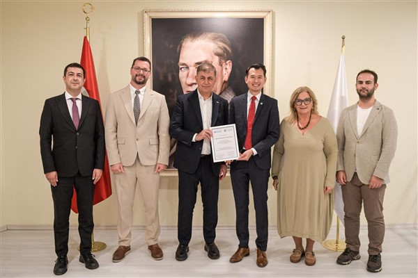 Başkan Tugay, Yongjie Yon ve beraberindeki heyeti ağırladı