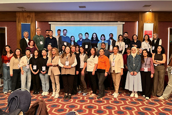 Mamak’ta afet ve acil durum çalıştayları gerçekleştirildi