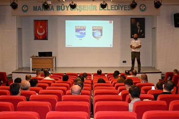 Büyükşehir personeline ‘Afet Bilinçlendirme Eğitimi’ verildi