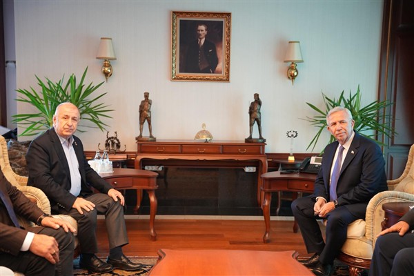 Özdağ: Olumlu olumsuz gelişmelerde Mansur Bey’in arkasında olacağız