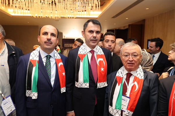 Bakan Kurum: İnsanlığın ortak vicdanına yapılan barbar saldırıyı lanetliyorum