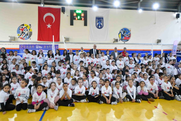 ABB’den “Fabrika Voleybol” projesine destek