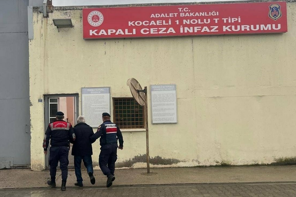 Kocaeli’nde aranan 3 şahıs yakalandı